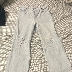 Light Distressed Women Jeans